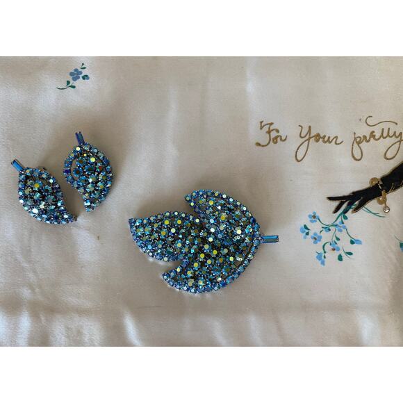 vintage 1950s Julianna aqua rhinestone brooch and earrings 50s jewelry set leaf - Picture 2 of 9